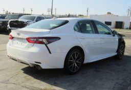 2021 Toyota Camry - Image 10
