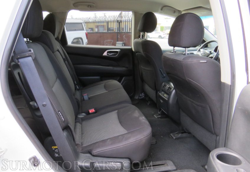 2020 Nissan Pathfinder - Image 31