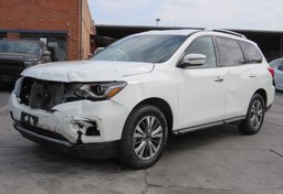 2020 Nissan Pathfinder - Image 4