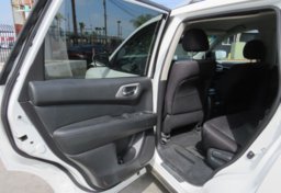 2020 Nissan Pathfinder - Image 27