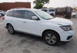 2020 Nissan Pathfinder - Image 1