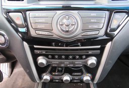 2020 Nissan Pathfinder - Image 39