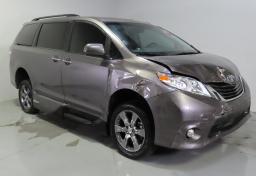Thumbnail of 2015 Toyota Sienna