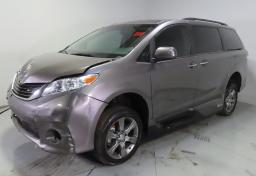 Thumbnail of 2015 Toyota Sienna