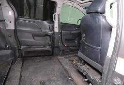 Thumbnail of 2015 Toyota Sienna