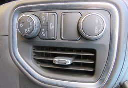 2021 Chevrolet Silverado 1500 - Image 38