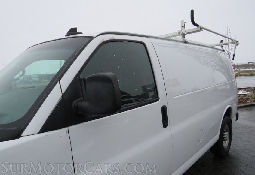 2019 Chevrolet Express Cargo Van - Image 16