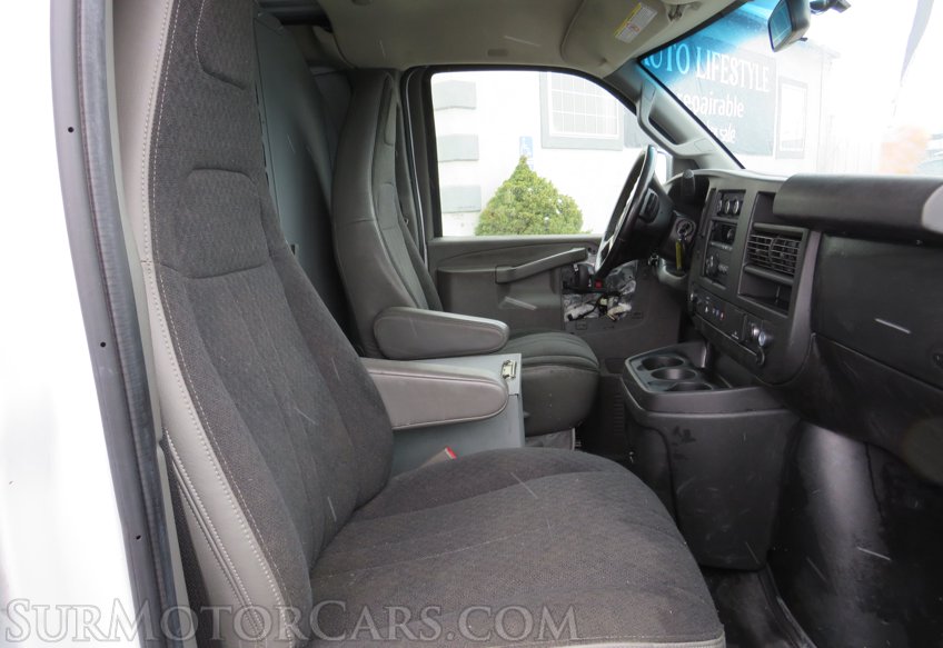 2019 Chevrolet Express Cargo Van - Image 34