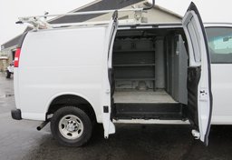 2019 Chevrolet Express Cargo Van - Image 15