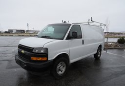 2019 Chevrolet Express Cargo Van - Image 2