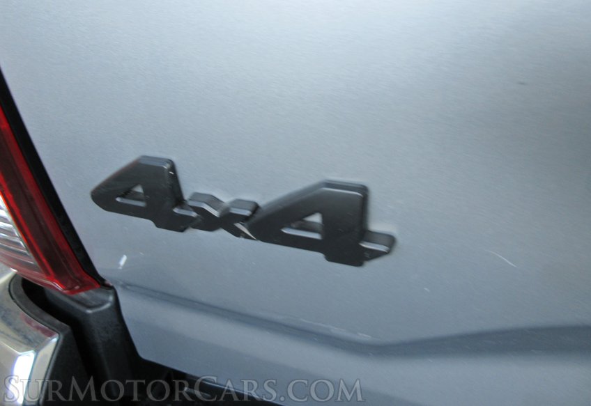 2018 Toyota Tacoma - Image 25