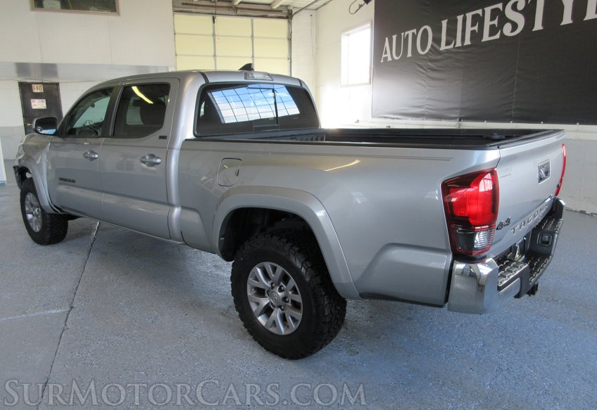 2018 Toyota Tacoma - Image 3