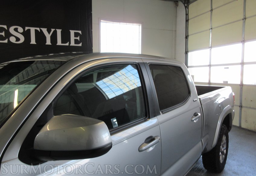 2018 Toyota Tacoma - Image 14