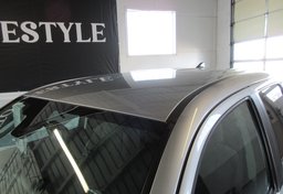 2018 Toyota Tacoma - Image 16