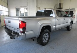 2018 Toyota Tacoma - Image 6