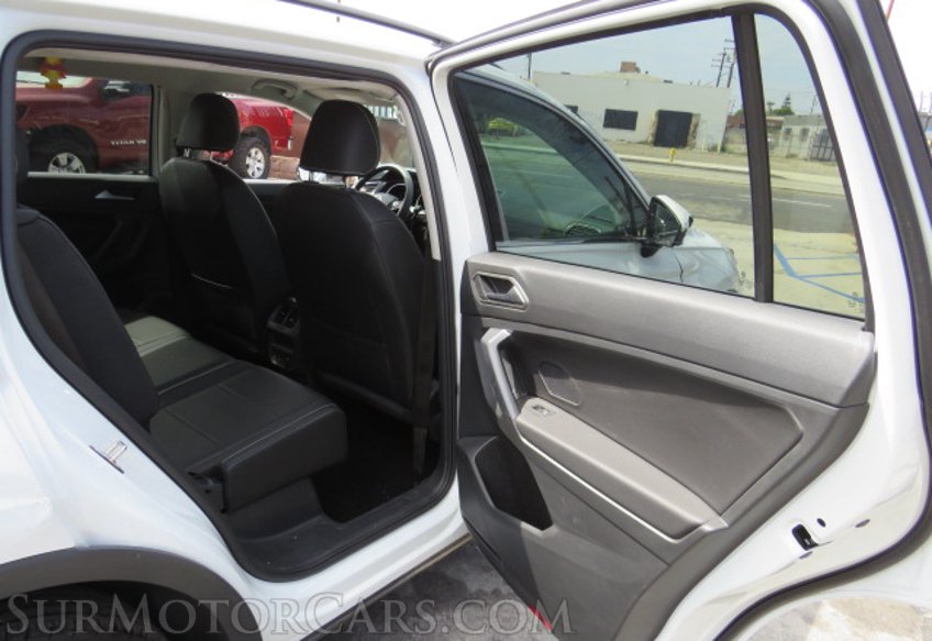 2021 Volkswagen Tiguan - Image 22