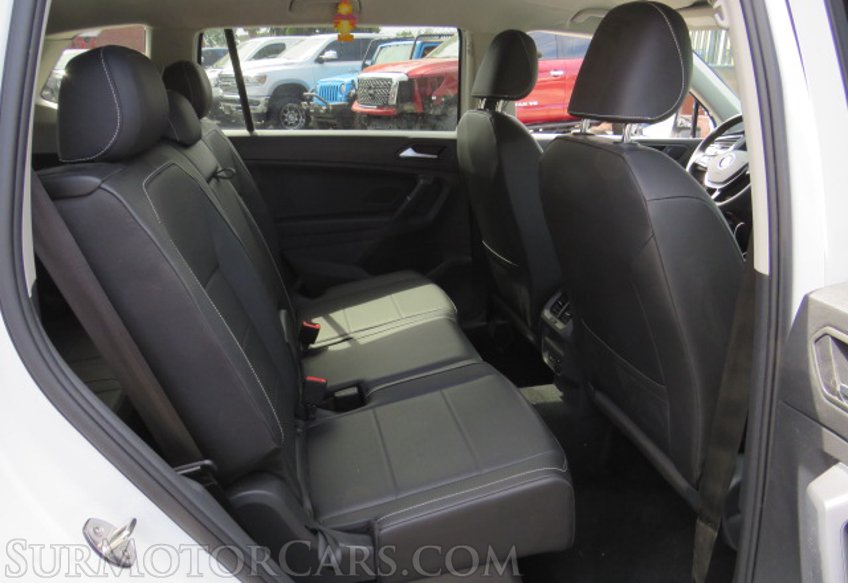 2021 Volkswagen Tiguan - Image 30