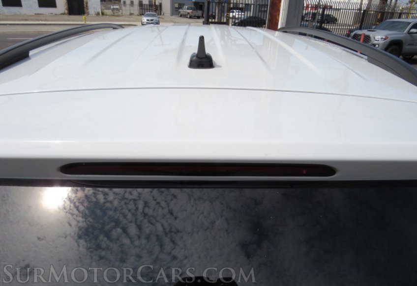 2021 Volkswagen Tiguan - Image 15