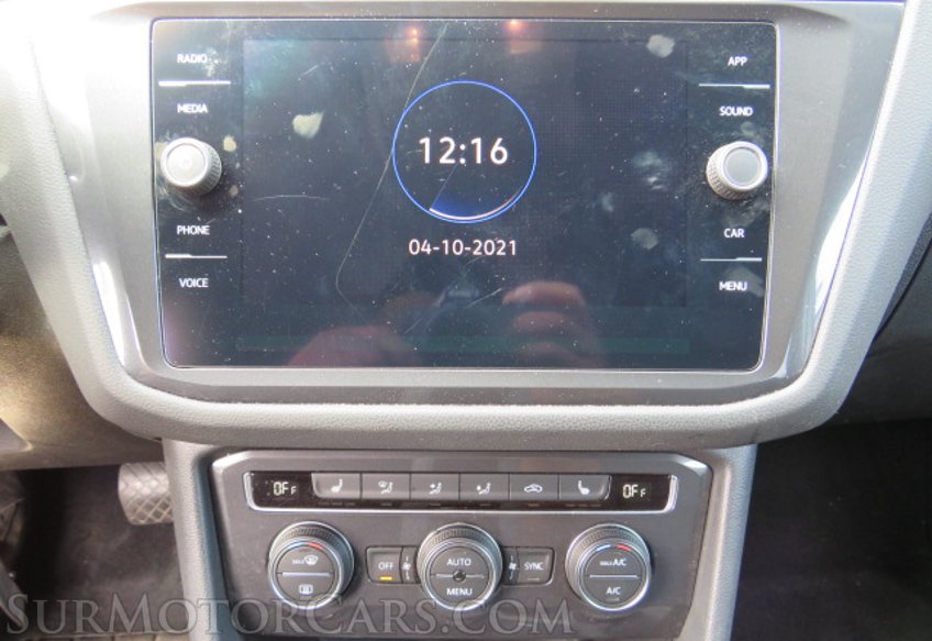 2021 Volkswagen Tiguan - Image 40