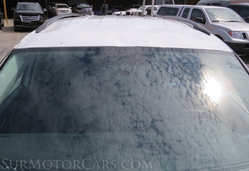 2021 Volkswagen Tiguan - Image 13