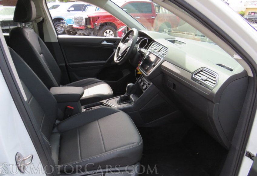 2021 Volkswagen Tiguan - Image 26