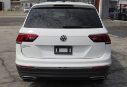 2021 Volkswagen Tiguan - Image 10