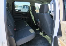 2020 Chevrolet Silverado 1500 - Image 31