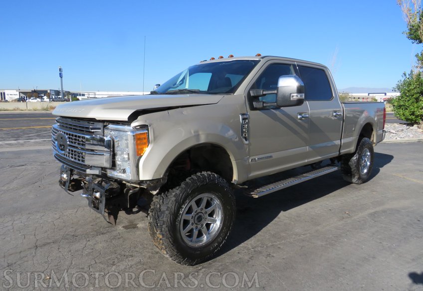 2017 Ford Super Duty F-350 SRW - Image 4