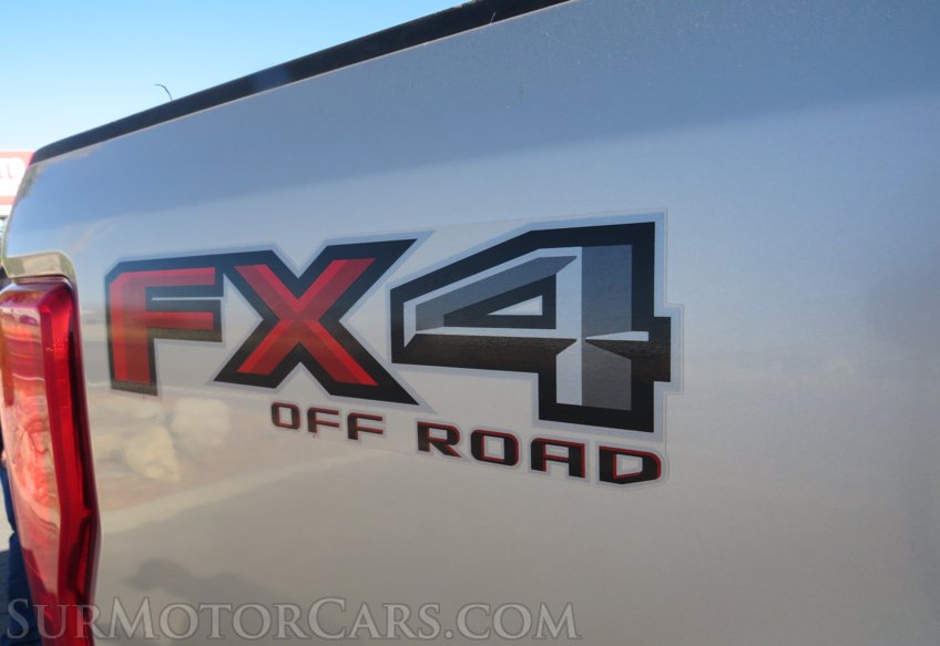 2017 Ford Super Duty F-350 SRW - Image 24