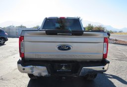 2017 Ford Super Duty F-350 SRW - Image 11
