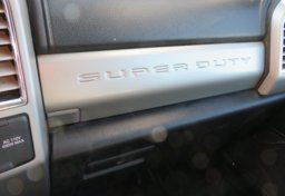 2017 Ford Super Duty F-350 SRW - Image 64