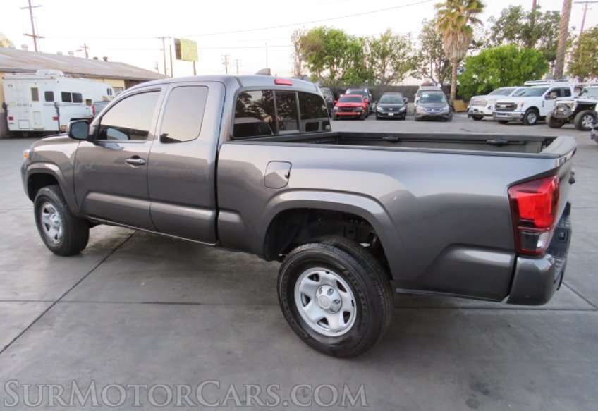 2020 Toyota Tacoma - Image 8