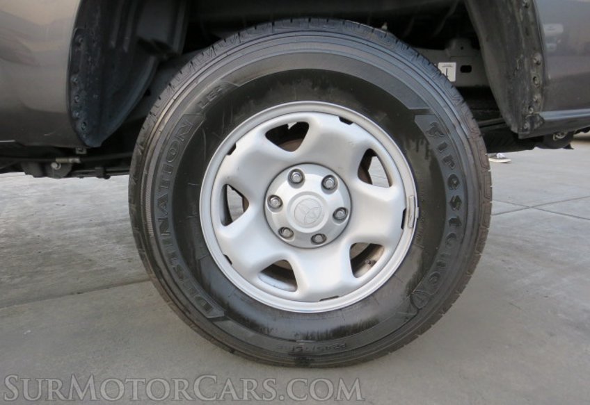 2020 Toyota Tacoma - Image 35