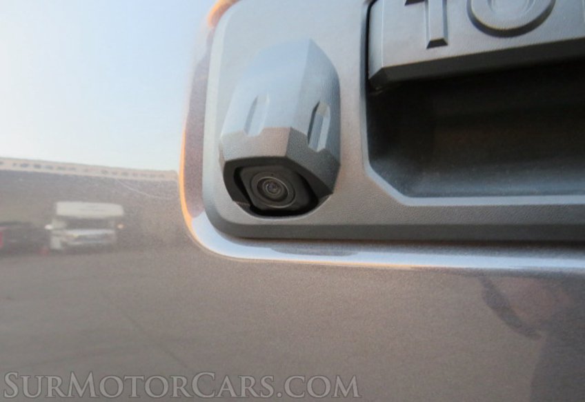 2020 Toyota Tacoma - Image 39