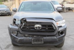 2020 Toyota Tacoma - Image 4
