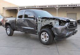 2020 Toyota Tacoma - Image 5