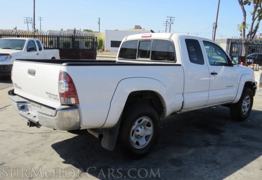 2014 Toyota Tacoma - Image 8