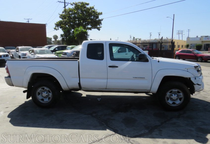 2014 Toyota Tacoma - Image 6