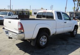 2014 Toyota Tacoma - Image 8