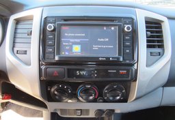 2014 Toyota Tacoma - Image 35