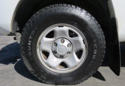 2014 Toyota Tacoma - Image 11