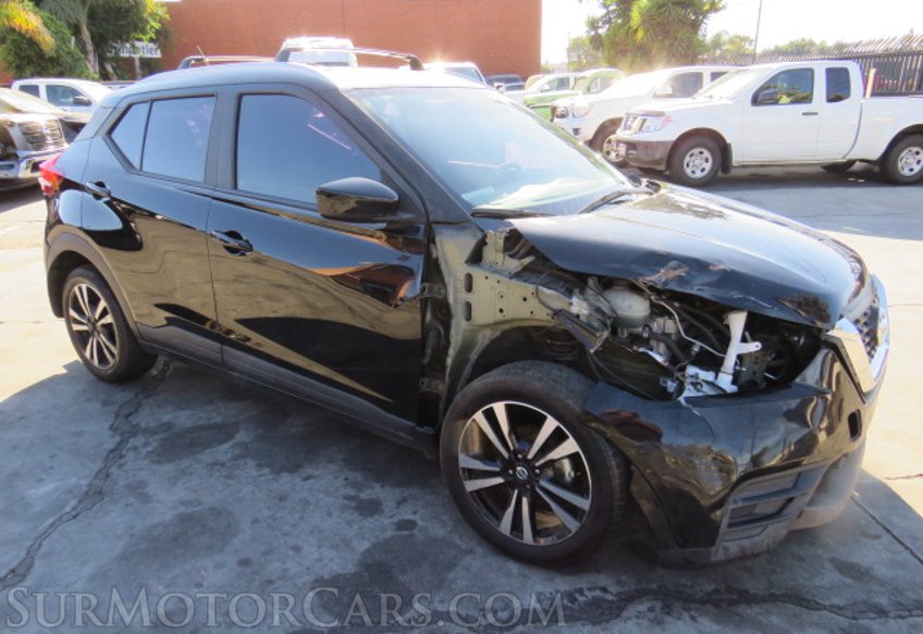 2019 Nissan Kicks - Image 2