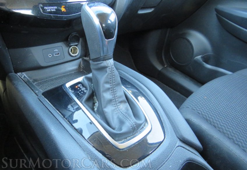 2019 Nissan Rogue Sport - Image 35