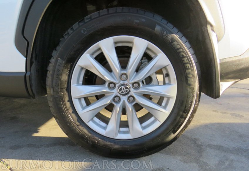 2022 Toyota Corolla Cross - Image 20