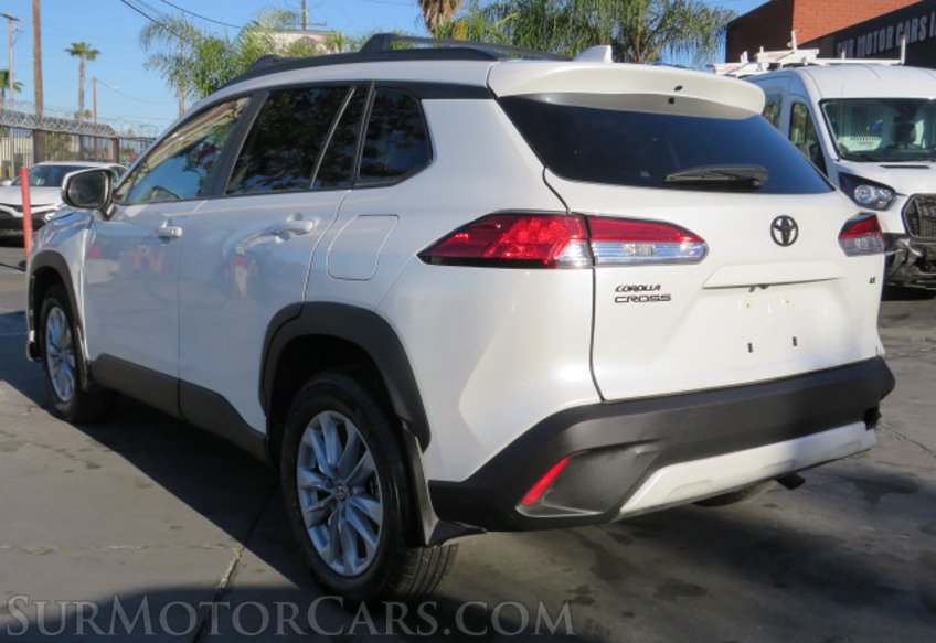 2022 Toyota Corolla Cross - Image 12