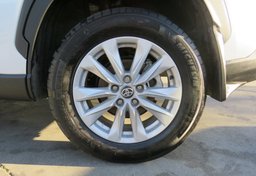 2022 Toyota Corolla Cross - Image 20