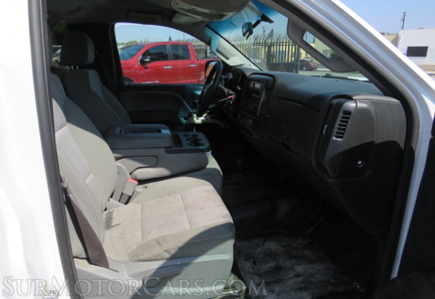 2017 Chevrolet Silverado 2500HD - Image 27