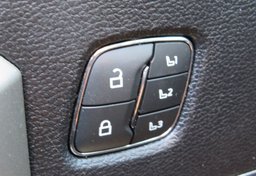 2021 Ford Super Duty F-350 SRW - Image 46