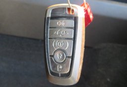 2021 Ford Super Duty F-350 SRW - Image 41