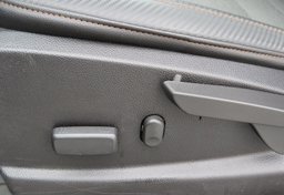 2021 GMC Canyon - Image 46